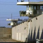 إيران تعلن دفن 160 طفلة إيرانية استشهدن في الضربة الأولى التي استهدفت مدرسة للأطفال في ميناب.