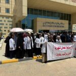 نقابة الصحفيين العراقيين تعلن عن رفع ترقين القيود عن الصحفيين ( الوجبة الثالثة ) . وسنعلن عن اسماء المنتمين الجدد وتغيير الصفة الاسبوع المقبل .